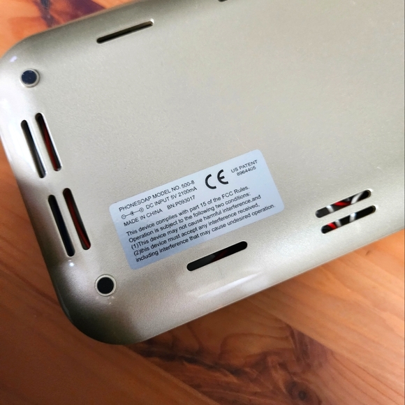 Phone Sanitizer from PhoneSoap - Picture 3 of 5